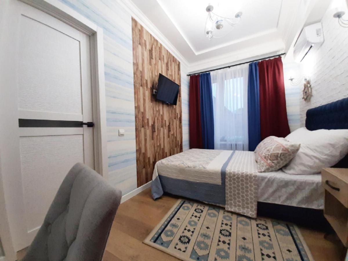 2 Bdr Apartment Near Gorky Park, Center Carcóvia Exterior foto