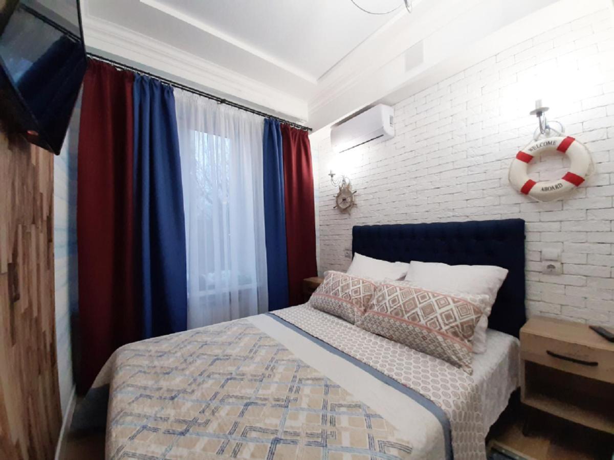 2 Bdr Apartment Near Gorky Park, Center Carcóvia Exterior foto